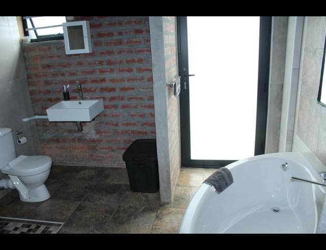 3 BEDROOM HOUSE FOR SALE IN GLENLILY